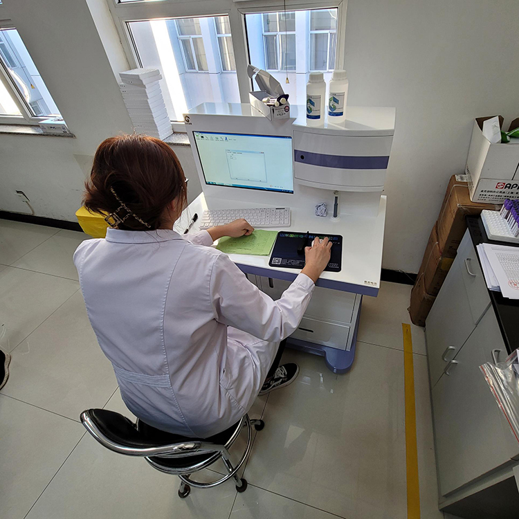 人體绿巨人成人网址提示駝奶裏的這種“微量元素”真的可以滋養身體嗎？